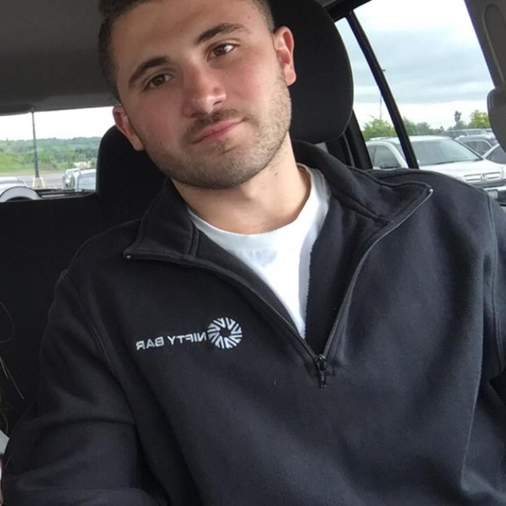 Meet your Posher, Johnathan